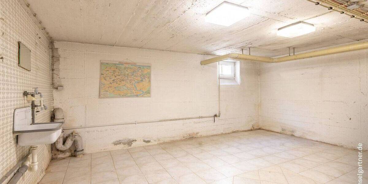 Reihenendhaus München Bogenhausen - 5 Zimmer, 123 m&sup2;, 980.000&euro; | Angebot:26583173