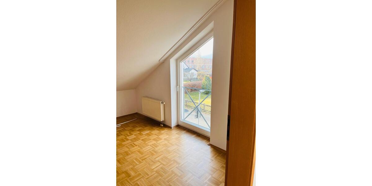 Dachgeschoßwohnung Warburg - 2 Zimmer, 51 m&sup2;, 120.000&euro; | Angebot:25966350
