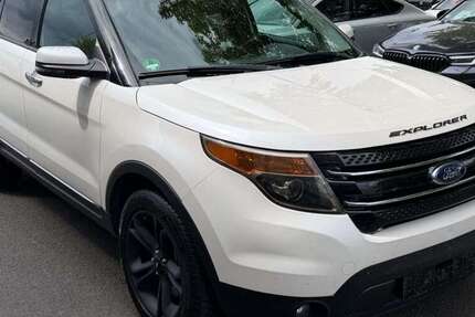 Ford Explorer 180.000 km 13.999 &euro; Wiesbaden-Amöneburg 65203