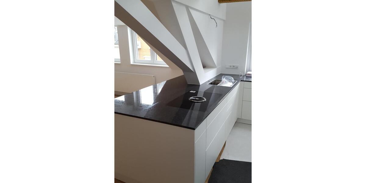 Dachgeschoßwohnung Konstanz - 3.5 Zimmer, 130 m&sup2;, 2.300&euro; | Angebot:26294735