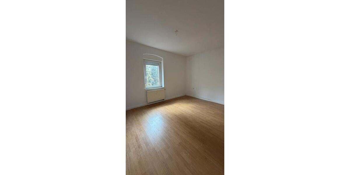 Mehrfamilienhaus, Wohnhaus Arzberg - 13 Zimmer, 294 m&sup2;, 250.000&euro; | Angebot:26749991