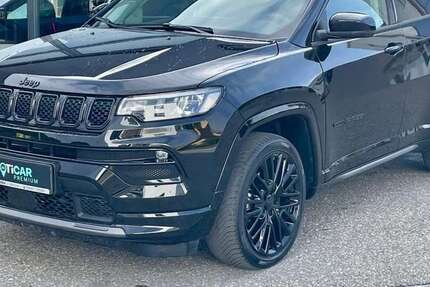 Jeep Compass 25.556 km 21.890 &euro; Kelheim 93309