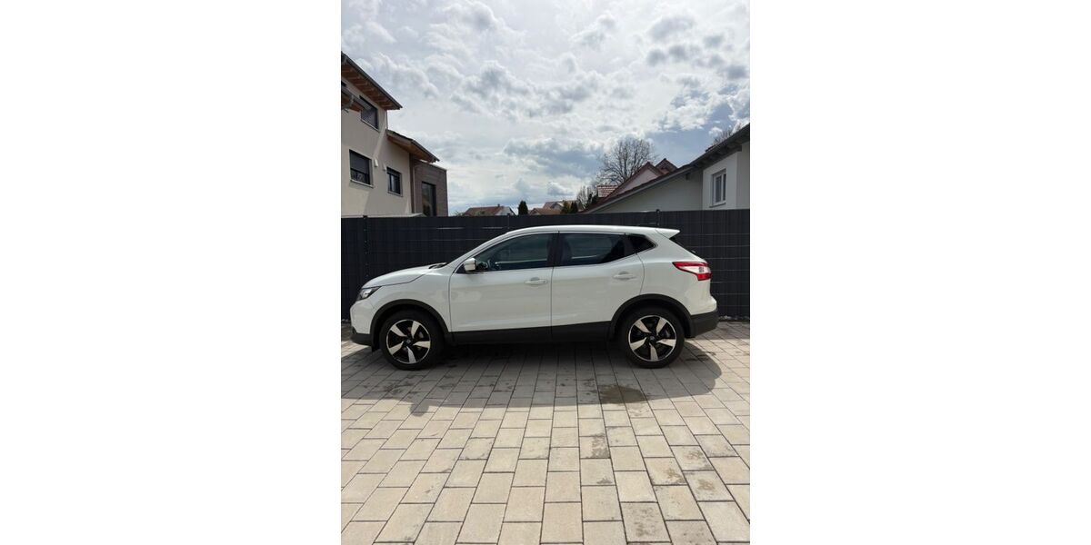 Nissan Qashqai 131.000 km 7.399 &euro; Marktoberdorf 87616