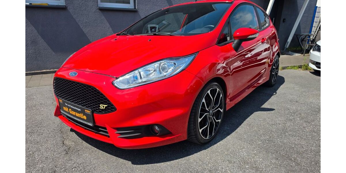Ford Fiesta 101.851 km 7.700 &euro; Bielefeld 33659