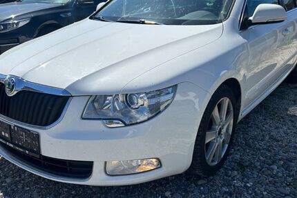 Skoda Superb 217.000 km 5.600 &euro; Baienfurt 88255