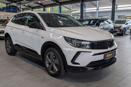 Opel Grandland (X) 29.900 km 24.950 &euro; Meppen 49716