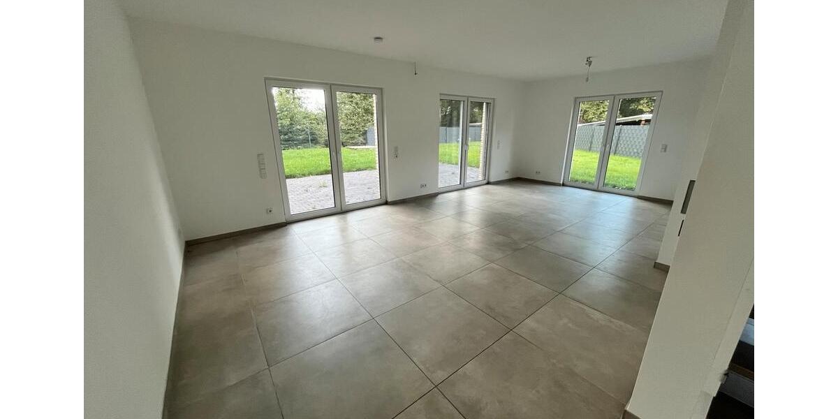 Einfamilienhaus Großenkneten - 4 Zimmer, 151 m&sup2;, 479.000&euro; | Angebot:27005962
