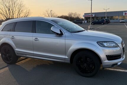 Audi Q7 115.000 km 22.500 &euro; Lage 32791