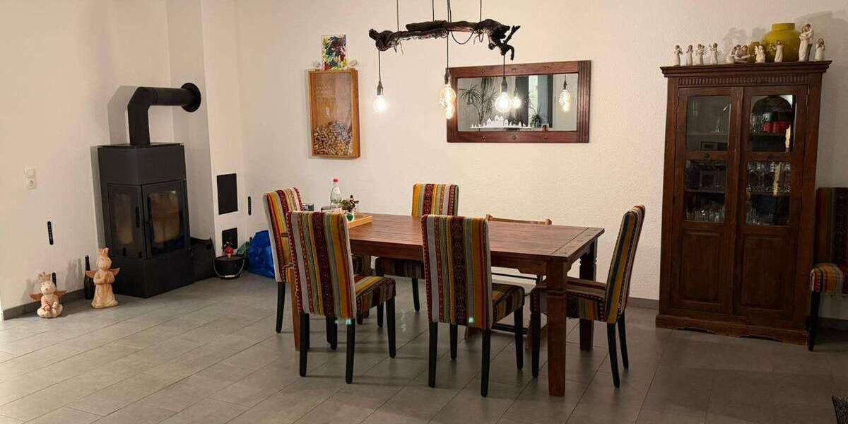 Etagenwohnung Worms Vororte Südwest - 4 Zimmer, 170 m&sup2;, 1.400&euro; | Angebot:25394526
