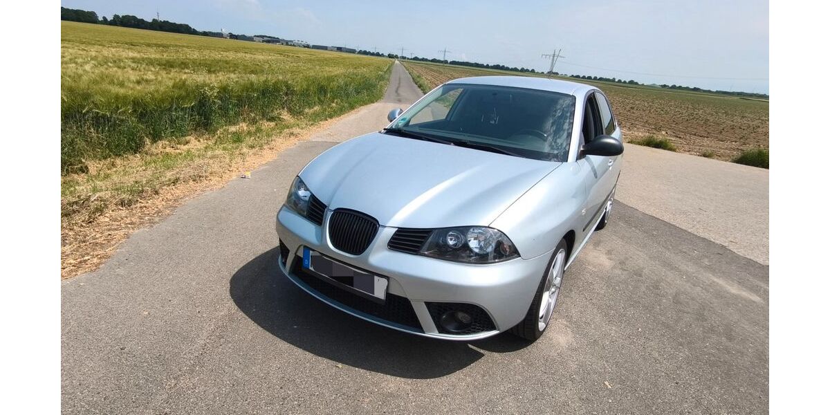 Seat Ibiza 21.000 km 3.200 &euro; Erkelenz 41812