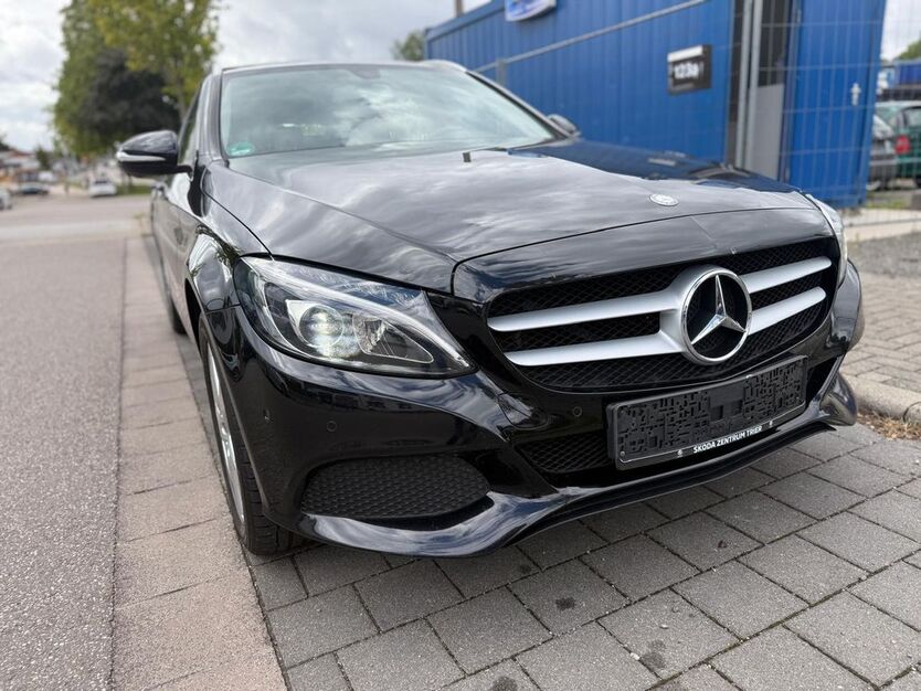 Mercedes-Benz C 250 162.920 km 13.999 € Saarbrücken Dudweiler 66125