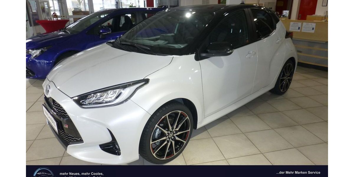Toyota Yaris 2.000 km 27.260 &euro; Augsburg 86156