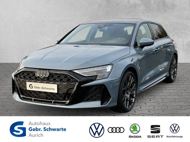Audi RS3 4.000 km 70.990 &euro; Aurich 26607