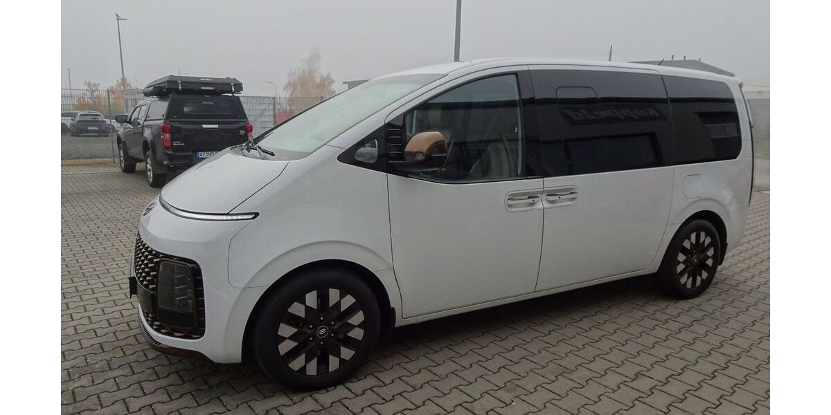 Hyundai STARIA 100.900 km 38.600 &euro; Alzey 55232
