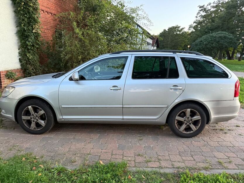 Skoda Octavia 199.000 km 4.000 € Trebbin 14959