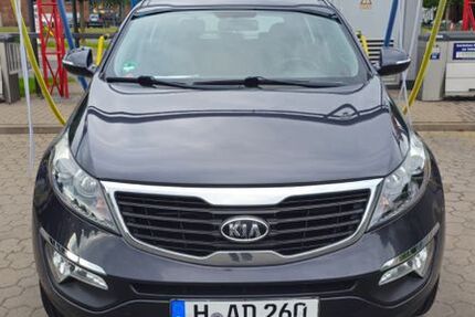 Kia Sportage 104.000 km 9.100 &euro; Garbsen 30823