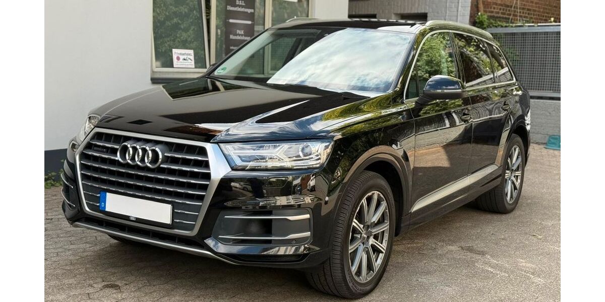 Audi Q7 192.772 km 27.800 &euro; Düsseldorf 40627