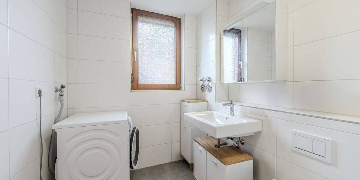 Mehrfamilienhaus, Wohnhaus Korntal-Münchingen Münchingen - 1 Zimmer, 338 m&sup2;, 1.150.000&euro; | Angebot:26320322