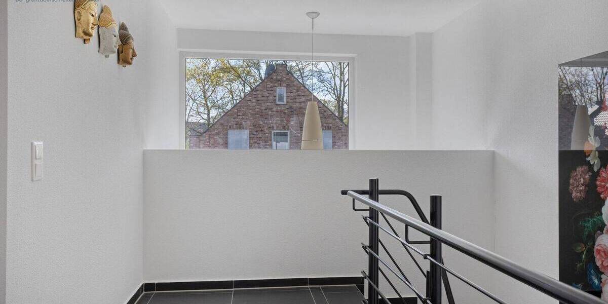 Einfamilienhaus Gronau - 4 Zimmer, 194 m&sup2;, 829.000&euro; | Angebot:26291400