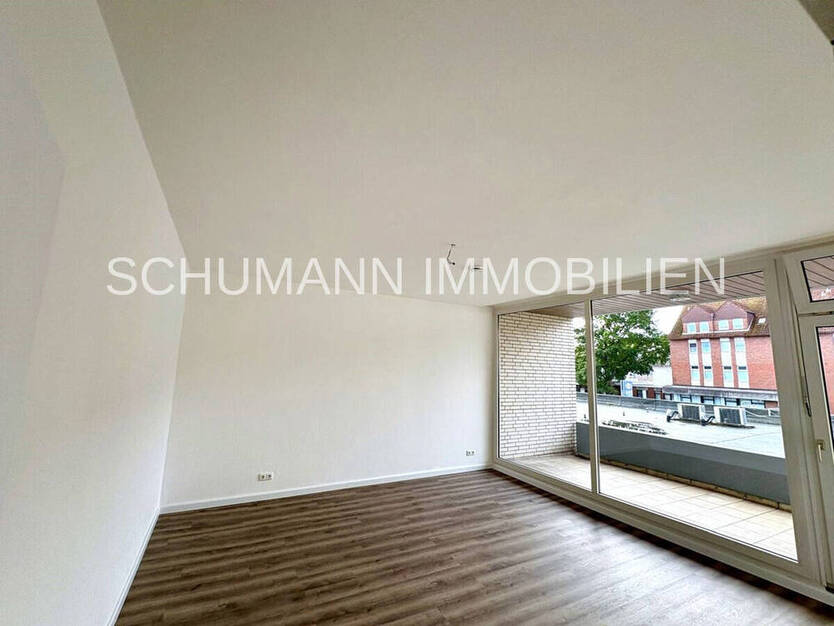 RESERVIERT!! Gepflegte CityWohnung mit Loggia und Fahrstuhl