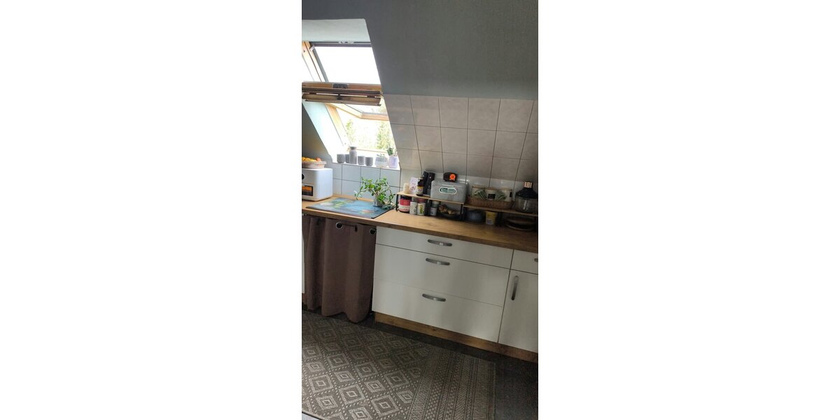 Greiz, ETW im DG mit Balkon - Dachgeschoßwohnung Greiz Irchwitz | Angebot:27463344