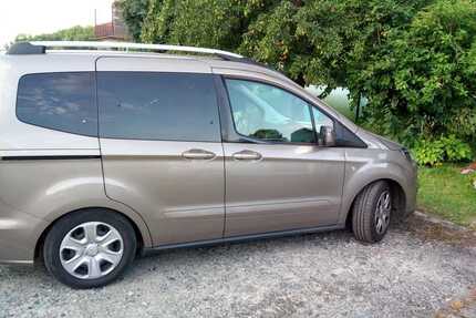 Ford Tourneo Courier 100.000 km 11.000 &euro; niedercunnersdorf 02708