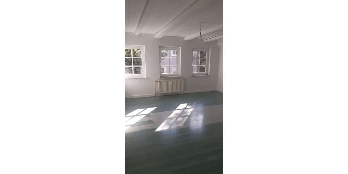 Etagenwohnung Reutlingen - 2 Zimmer, 38 m&sup2;, 685&euro; | Angebot:27125948