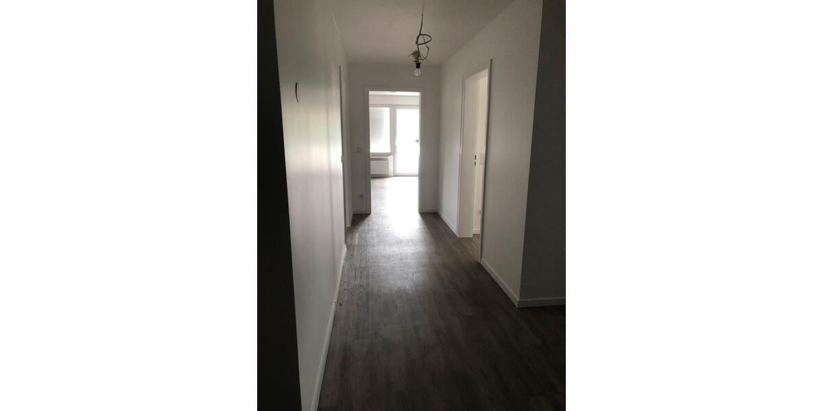 Dachgeschoßwohnung Holzminden - 3.5 Zimmer, 75 m&sup2;, 600&euro; | Angebot:26421303