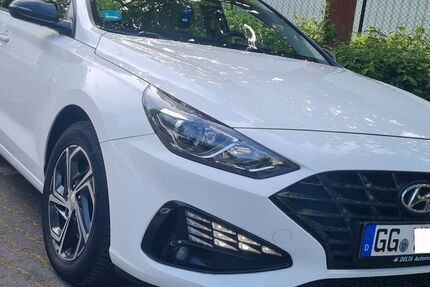 Hyundai i30 25.851 km 16.790 &euro; Mainz 55129