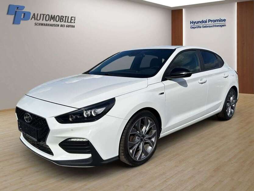 Hyundai i30 68.000 km 18.900 € Schwabhausen 99869