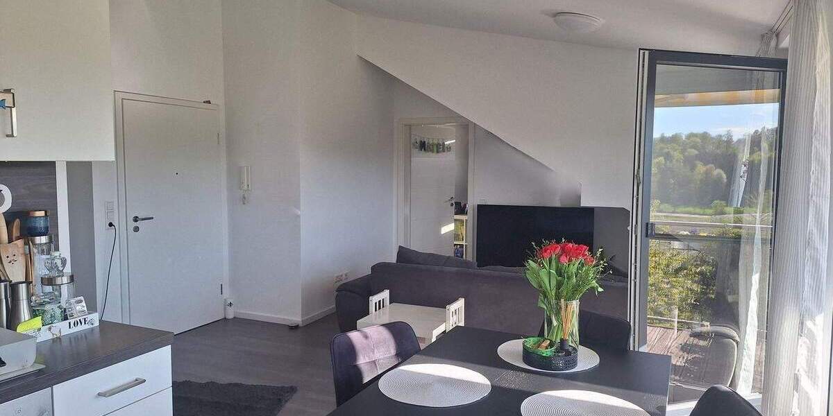 88048 Friedrichshafen Bodensee Einladendes Zuhause in idyllischer Lage 4 Wohneinheiten 2 Garagen 2 Stellplätze 1 zimmer