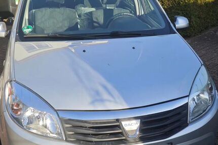 Dacia Sandero 108.333 km 2.500 &euro; Berlin 12555