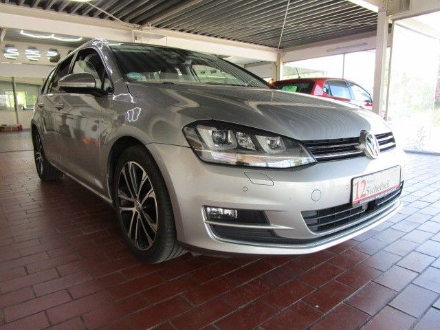 VW Golf 143.108 km 7.990 &euro; Hof 95032