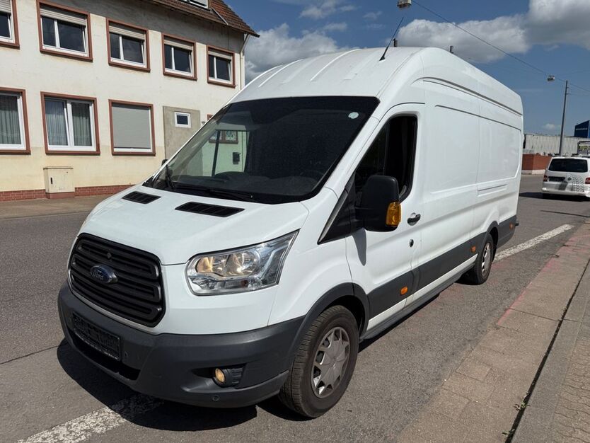 Ford Transit 151.921 km 13.490 € Völklingen 66333