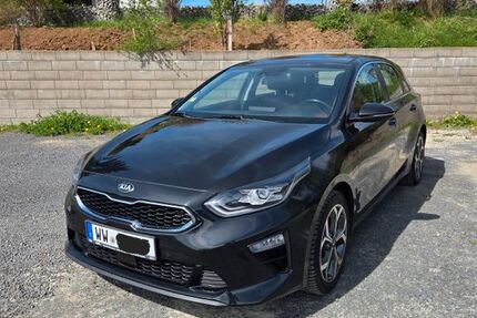 Kia ceed / Ceed 105.500 km 13.500 &euro; Hellenhahn Schellenberg 56479