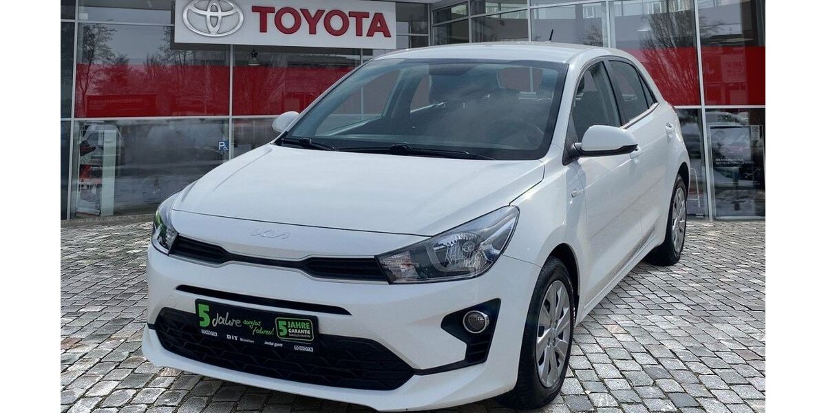 Kia Rio 76.590 km 10.990 &euro; München 80687