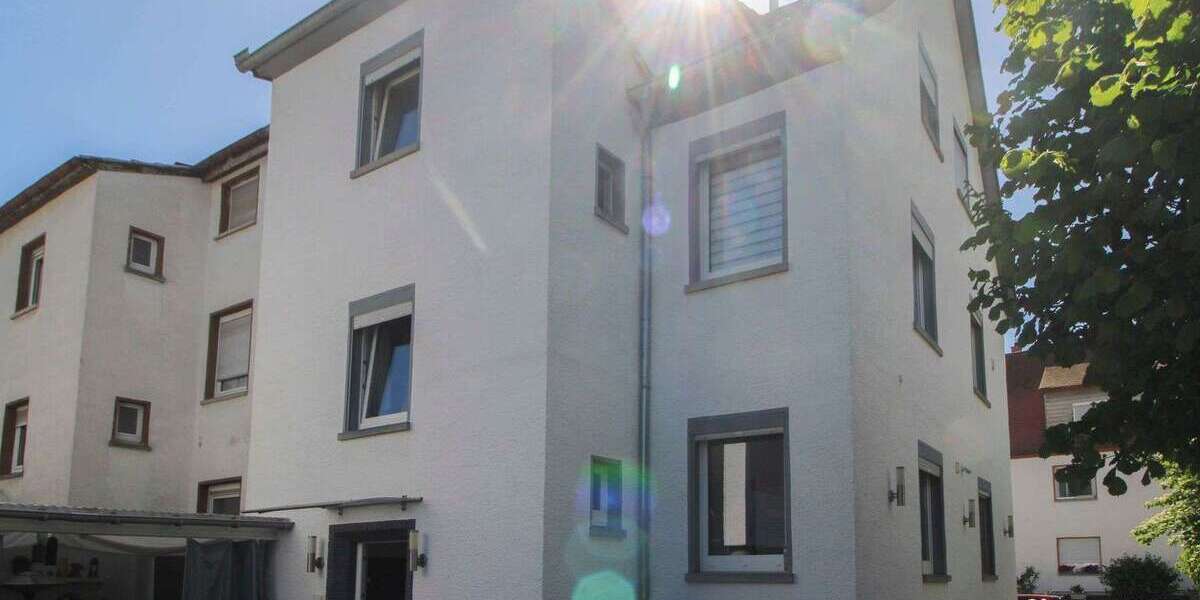 Haus zum Kaufen in Langenselbold 735.000 € 228.14 m² 11 zimmer