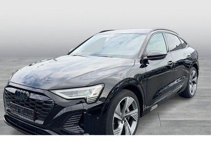 Audi Q8 105.496 km 46.978 &euro; Oldenburg 26135