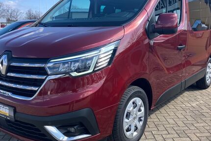 Renault Trafic 27.600 km 31.990 &euro; Elsterwerda 04910