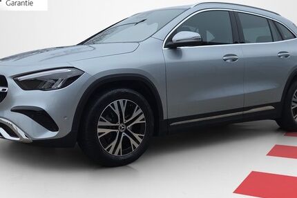 Mercedes-Benz GLA 200 5.748 km 38.390 &euro; Pattensen 30982