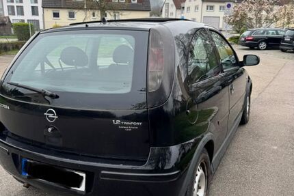 Opel Corsa 237.043 km 1.349 &euro; Essingen 73457