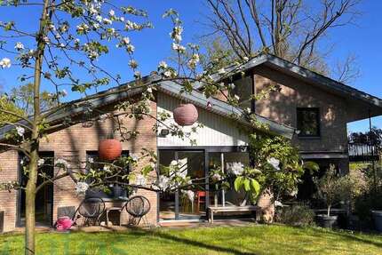 Haus Georgsmarienhütte - 10 Zimmer, 239 m&sup2;, 575.000&euro; | Angebot:26858458