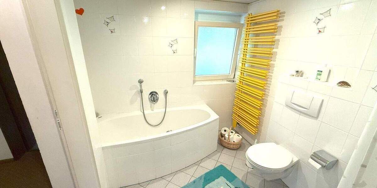 Einfamilienhaus Waldkirch - 7 Zimmer, 182 m&sup2;, 389.000&euro; | Angebot:25336489