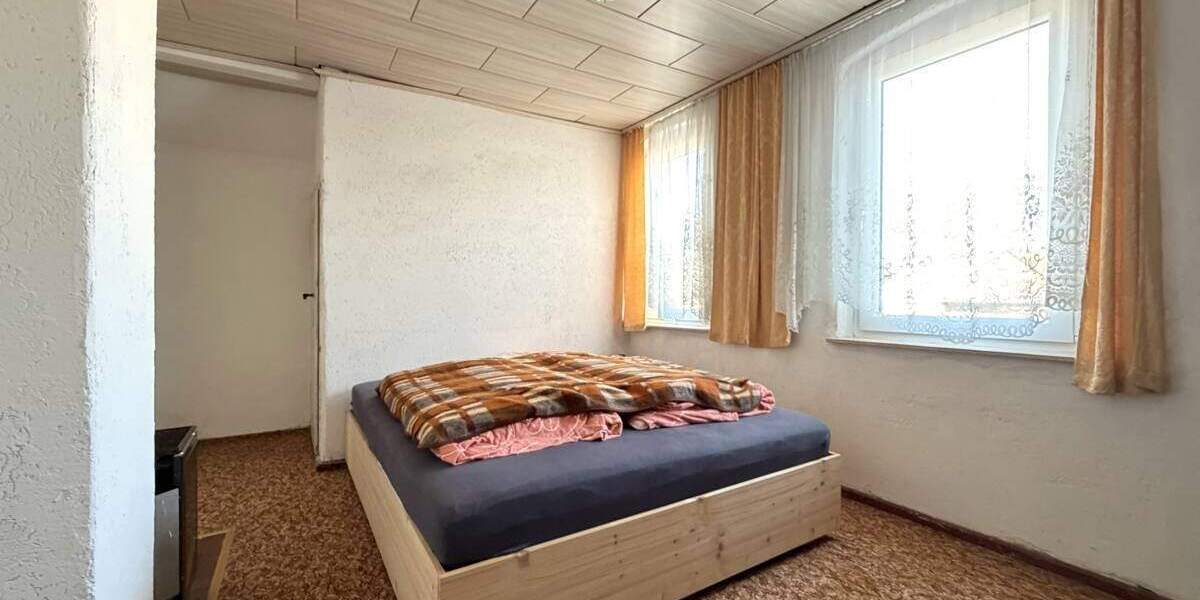 Doppelhaushälfte Sandersdorf-Brehna Petersroda - 5 Zimmer, 101 m&sup2;, 50.000&euro; | Angebot:25797992