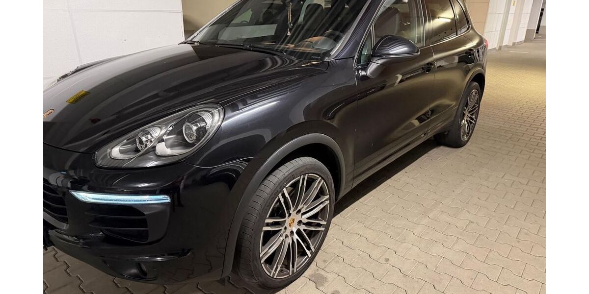 Porsche Cayenne 135.000 km 32.999 &euro; München 81539