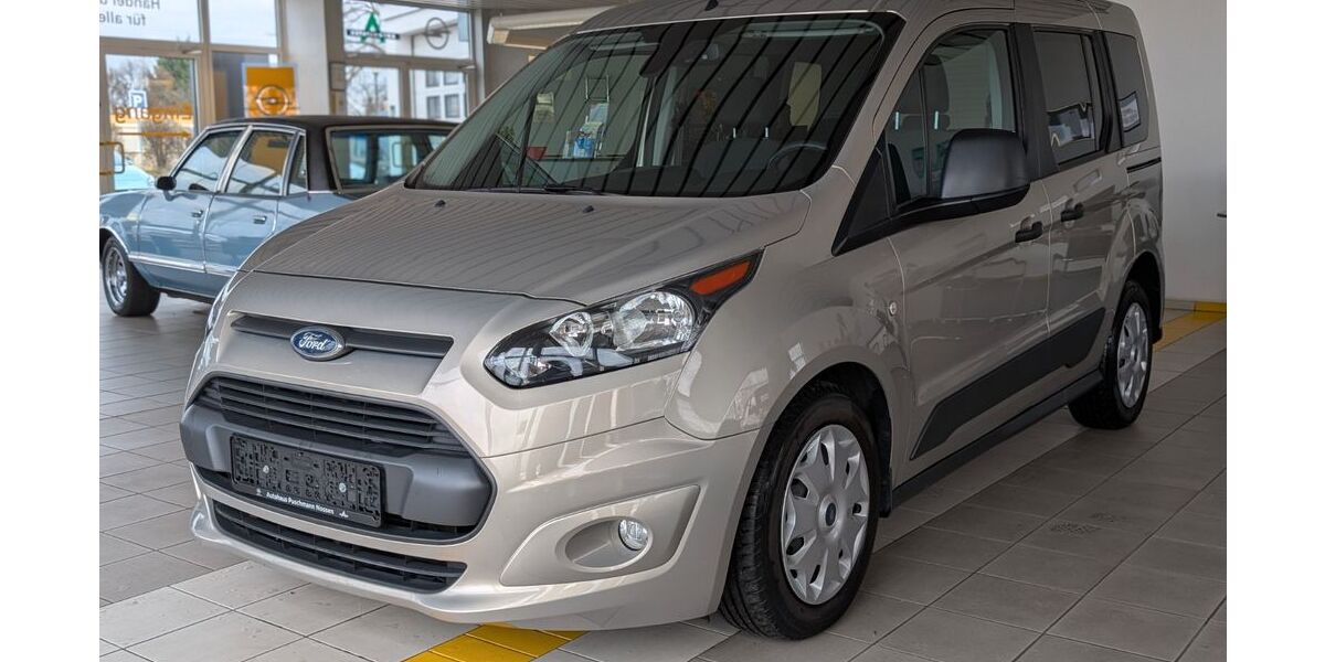Ford Tourneo Connect 68.600 km 10.490 &euro; Nossen 01683