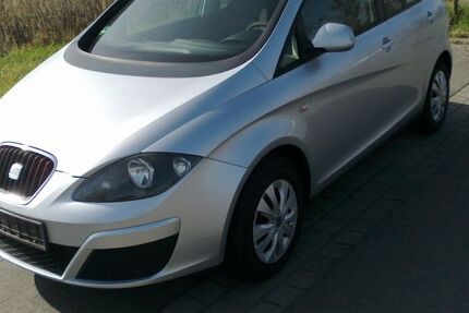 Seat Altea 235.120 km 1.200 &euro; Harthausen 67376