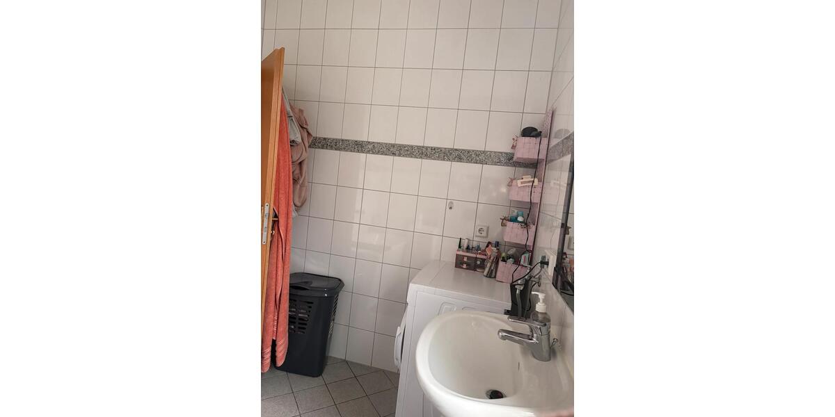 Etagenwohnung Gotha - 2 Zimmer, 56 m&sup2;, 595&euro; | Angebot:26022754
