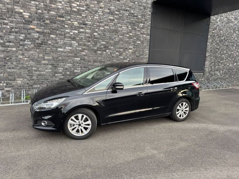 S-Max