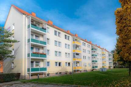 Wohnung zum Mieten in Magdeburg 360 € 57.1 m²